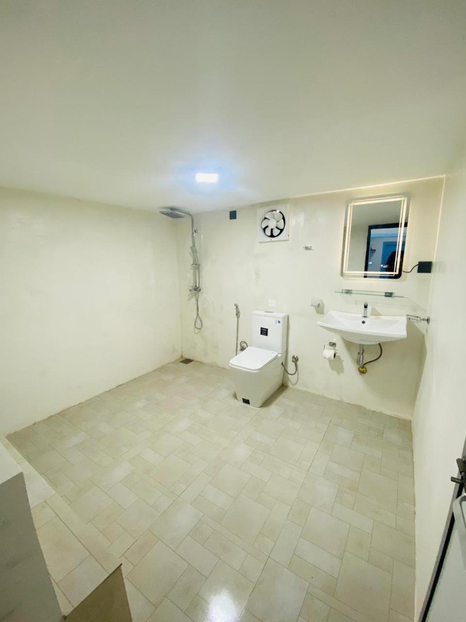 Sea Wind Villa Диквела Екстериор снимка