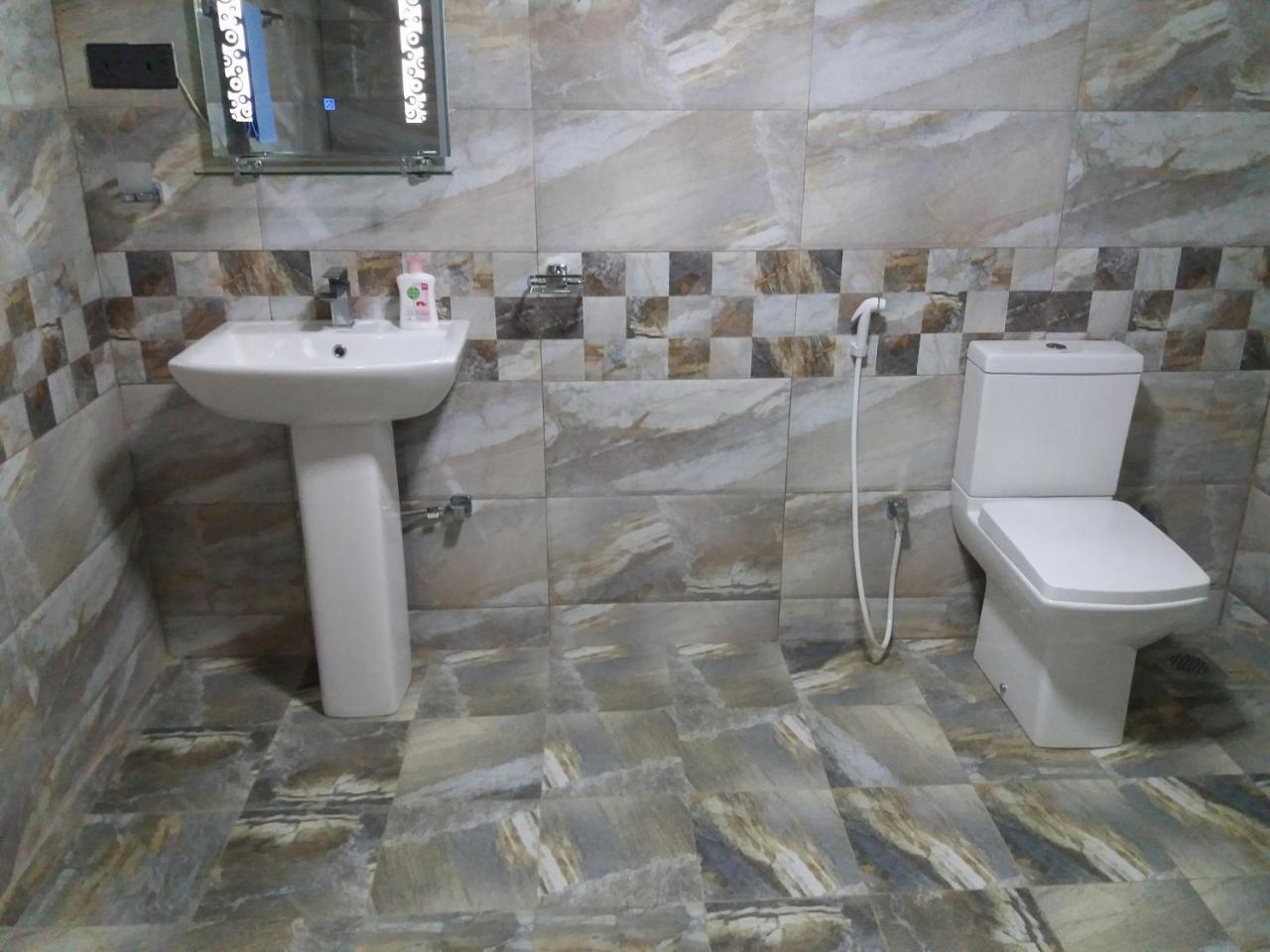 Sea Wind Villa Диквела Екстериор снимка